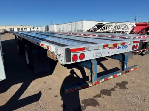 2014 Great Dane Freedom LT 53x102 Aluminum Flatbed Trailer - Air Ride, Fixed Spread Axle