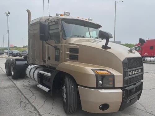 Used 2020 MACK Conventional - Sleeper Truck
