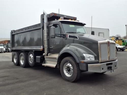 2025 Kenworth T880
