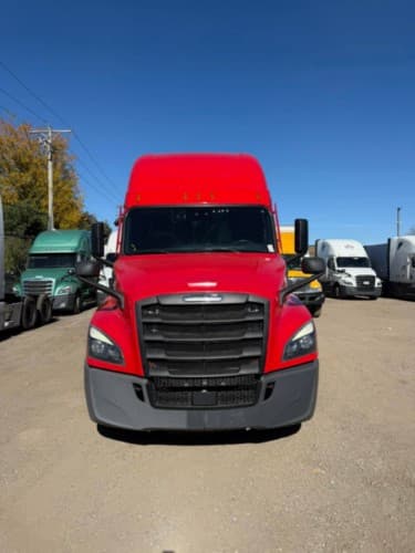 2022 Freightliner Cascadia