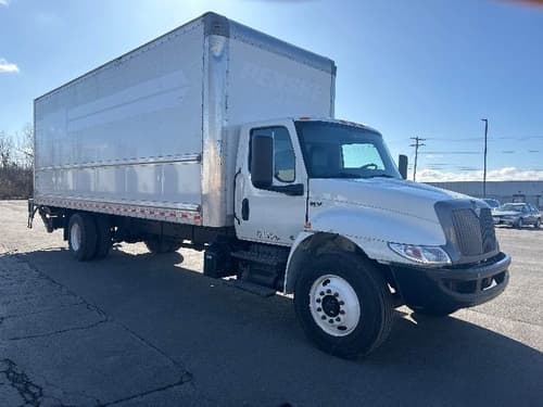 2022 International MV607 Box Truck - 220HP, 6 Speed Automatic, Roll up Door