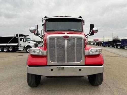 2020 Peterbilt 567