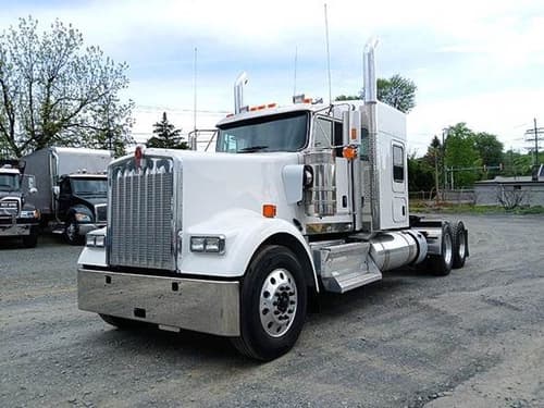 2025 Kenworth W9 Series