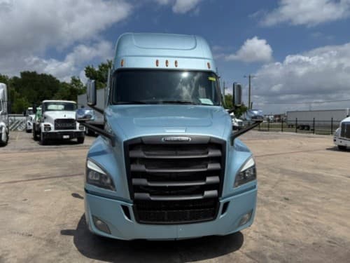 2023 Freightliner CASCADIA 126