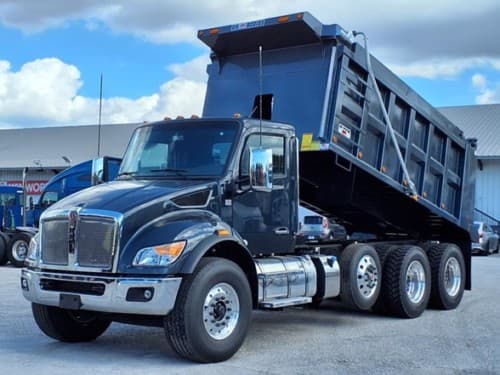 2025 Kenworth D5