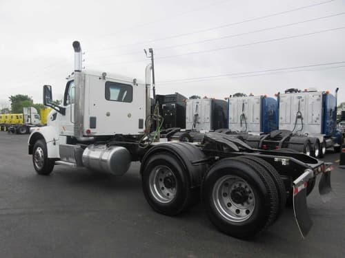 Used 2020 PETERBILT 567 Conventional - Day Cab in Channelview, TX image 32