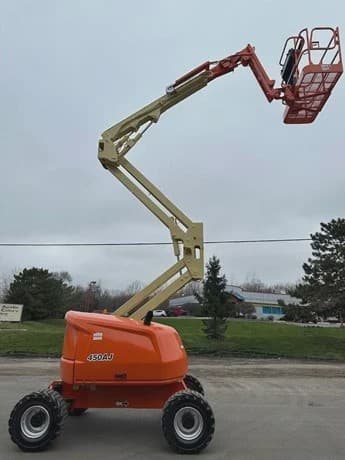 2016 JLG 450AJ