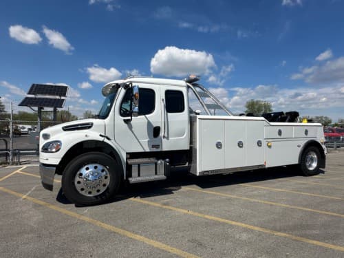2025 Freightliner M2 106 Medium Duty WITH A CENTURY 4024  (SK#: 6199C) 