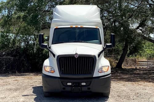 2021 International LT625