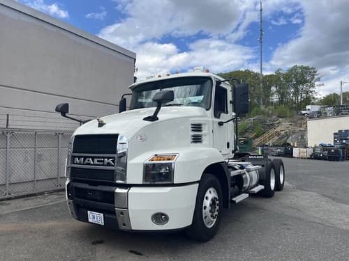 2019 Mack Anthem 64T Day Cab Truck - MP8, 12 Speed M Drive Automatic