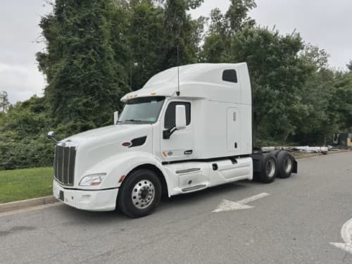 2022 Peterbilt 579