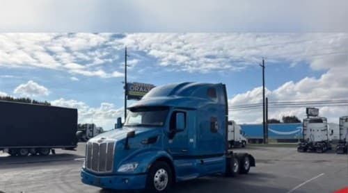 2022 Peterbilt 579