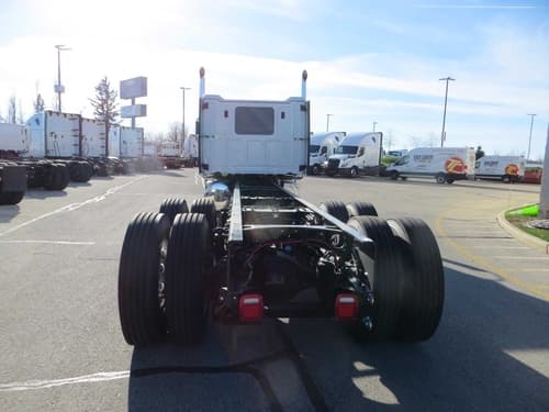 2025 Western star 4900 EX image 2