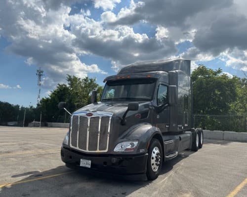 2019 Peterbilt 579