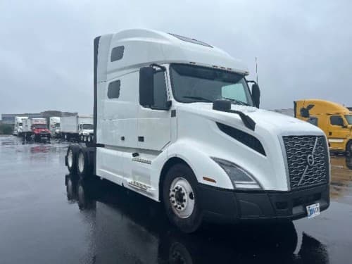 2022 Volvo VNL