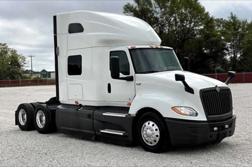 2021 International LT625