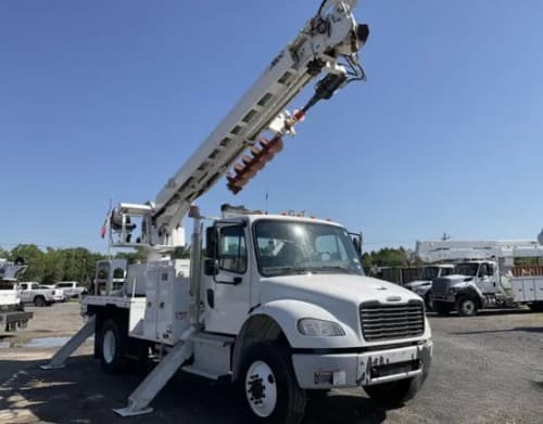 2020 Freightliner M2-106