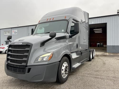 2022 Freightliner Cascadia 126