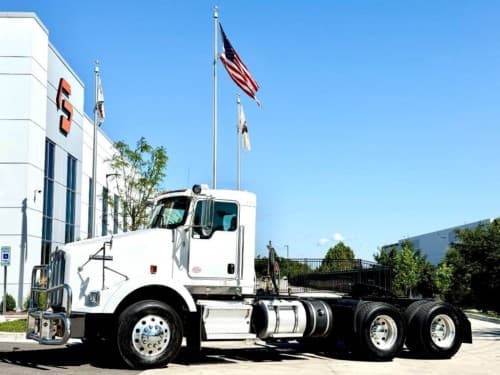 2020 Kenworth T8 Series
