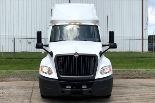 2020 International LT625
