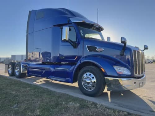 2022 Peterbilt 579