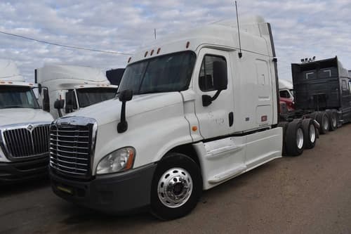 2013 Freightliner Cascadia 125