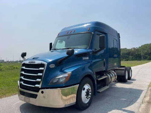 2020 Freightliner Cascadia 126