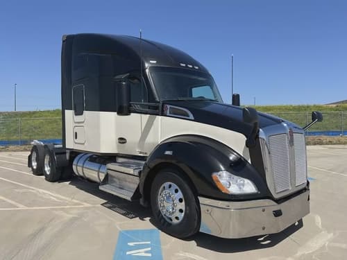 2022 Kenworth T680