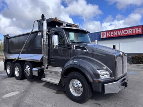 2026 Kenworth T880