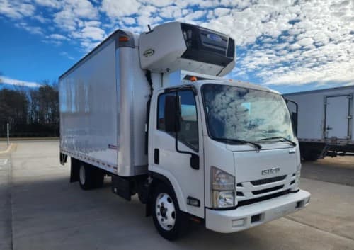 2017 Isuzu NPR-XD