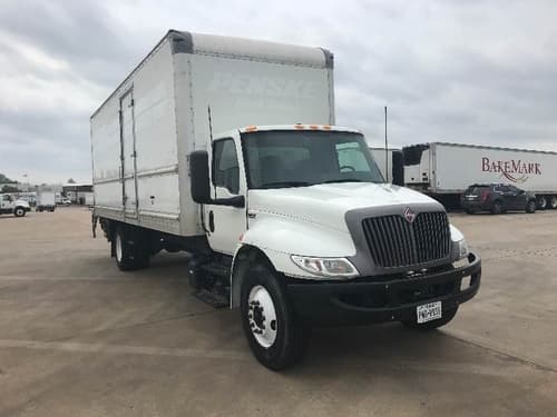 2022 International MV607 Box Truck - 220HP, 6 Speed Automatic, Roll up Door