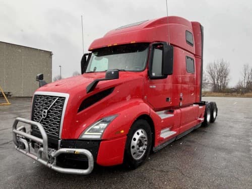 2022 Volvo VNL