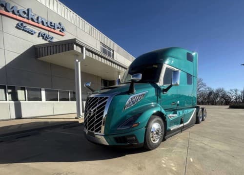 2026 Volvo NEW VNL