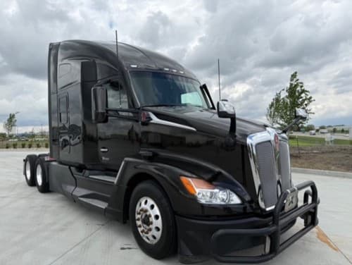 Used 2023 KENWORTH T680