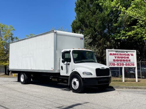 2022 Freightliner M2106