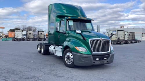 2021 International LT625