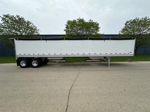 2027 STOUGHTON PLATINUM TSTGH42LAK Web