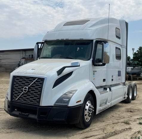 2023 Volvo VNL