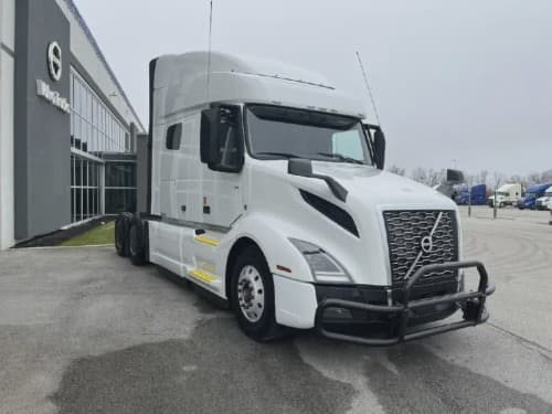 2022 Volvo VNL