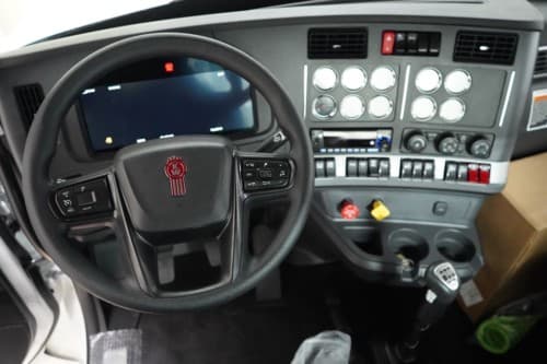 New 2026 KENWORTH T880