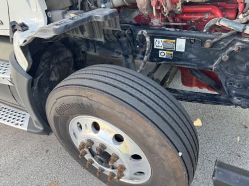 2018 Kenworth T680 image 9
