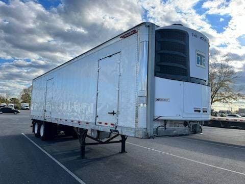 2016 Great Dane 36 ft Reefer Trailer - Sliding Axle, Roll up Door, Thermo King