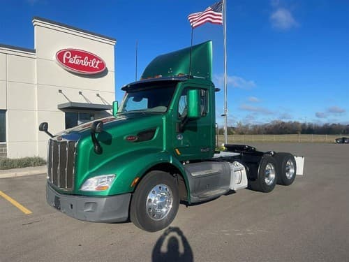 2020 Peterbilt 579