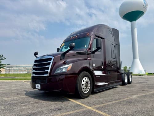 2022 Freightliner Cascadia 126