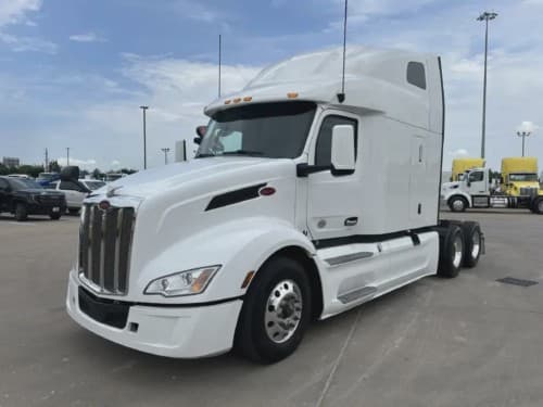 2022 Peterbilt 579
