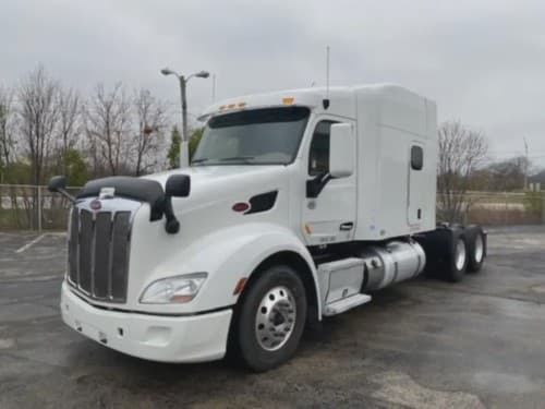 2022 Peterbilt 579