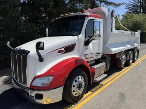 2021 Peterbilt 579
