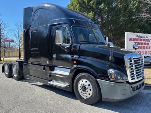 2020 Freightliner Cascadia 125