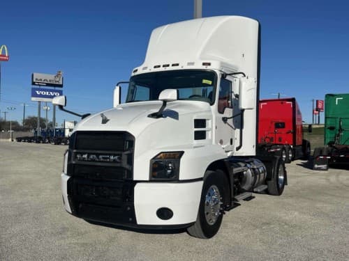 Used 2022 MACK ANTHEM Conventional - Day Cab in San Antonio, TX