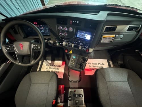 New 2027 KENWORTH T880